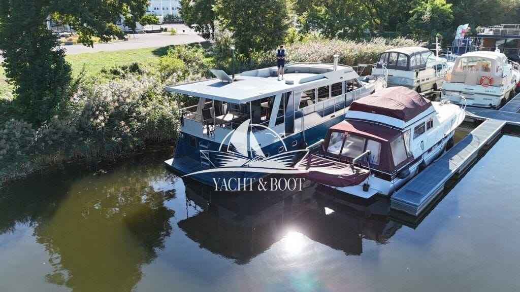 Motorboot holländischer Werftbau Motoryacht