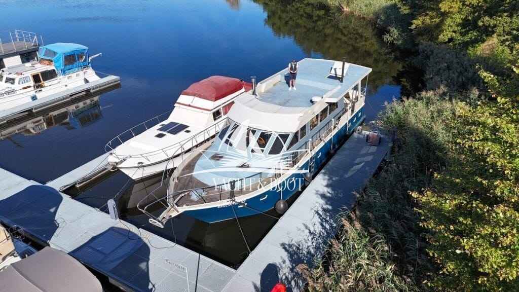 Motorboot holländischer Werftbau Motoryacht