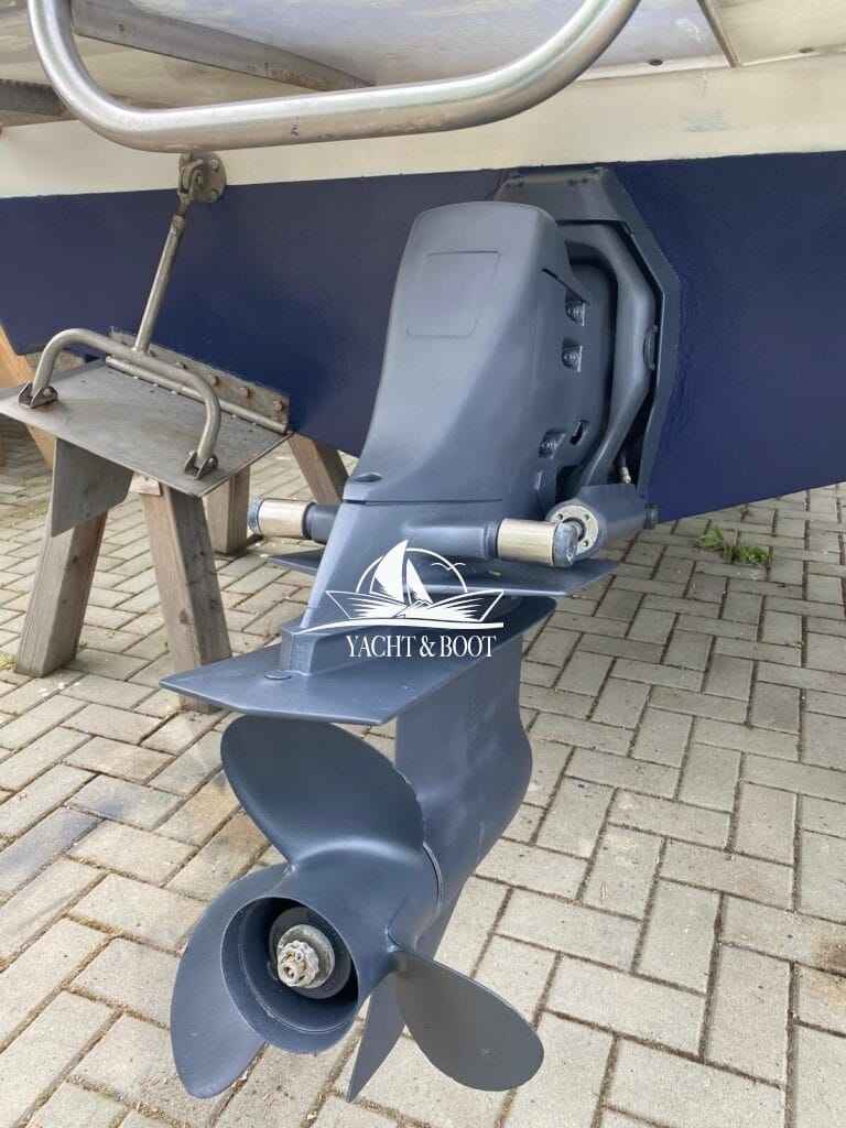Motorboot Sea Ray 250 DA