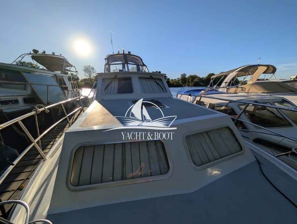 Motorboot Succes 880 Ultra