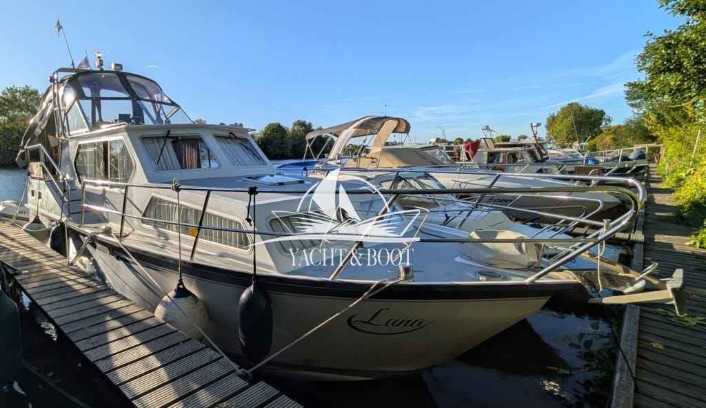 Motorboot Succes 880 Ultra