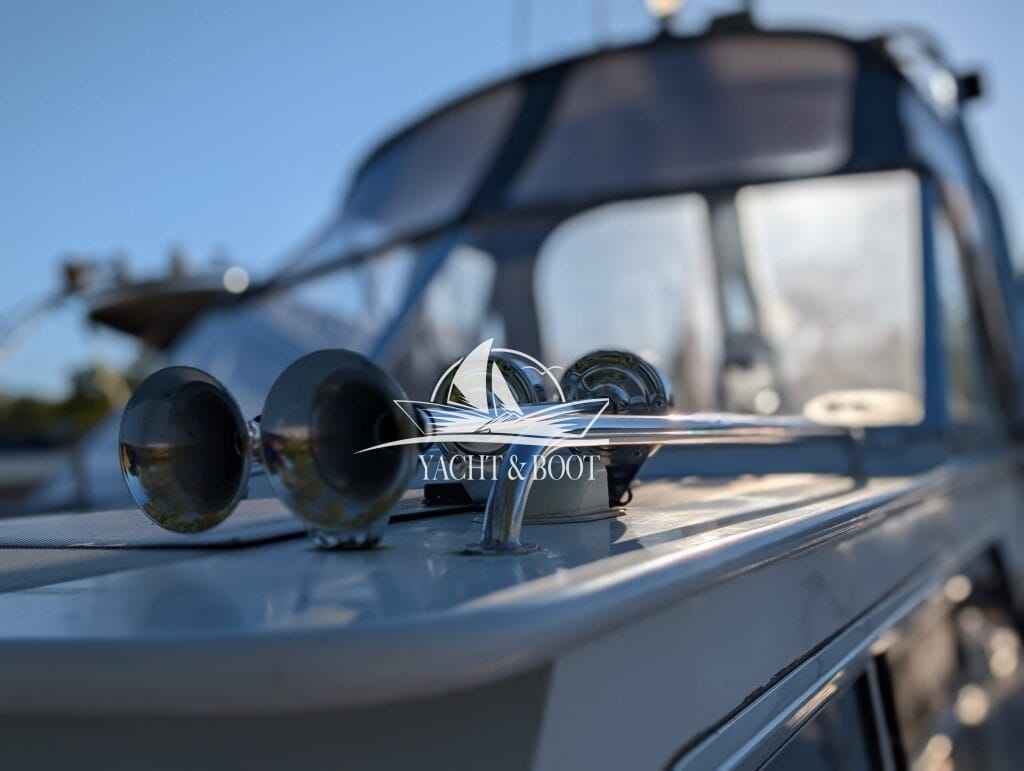 Motorboot Succes 880 Ultra