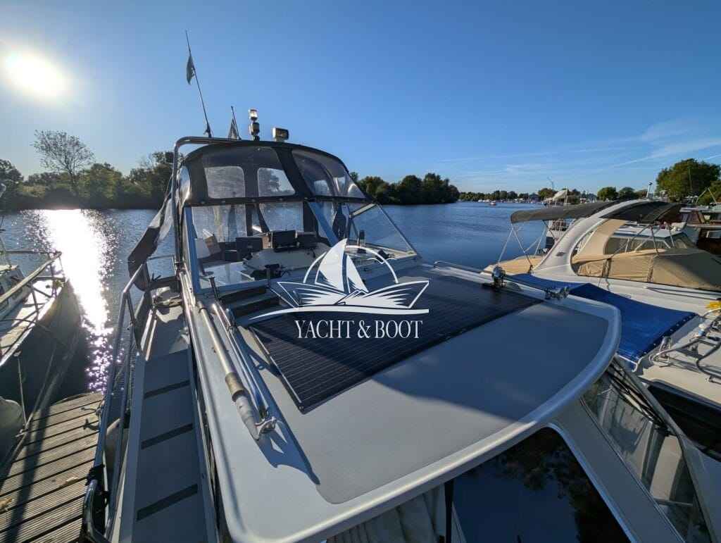 Motorboot Succes 880 Ultra