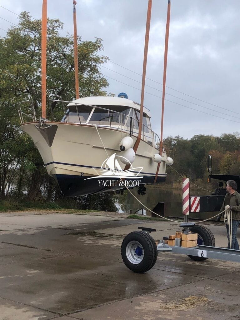 Motorboot ACM 31 Elite