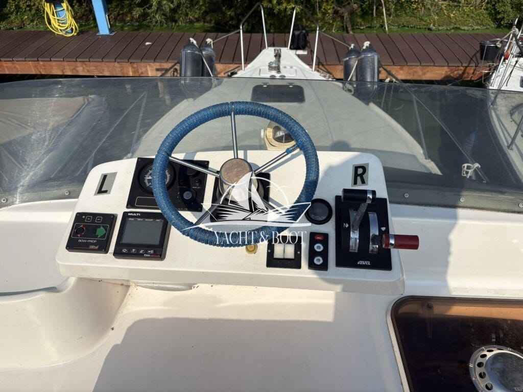 Motorboot Tristan 310 Fly