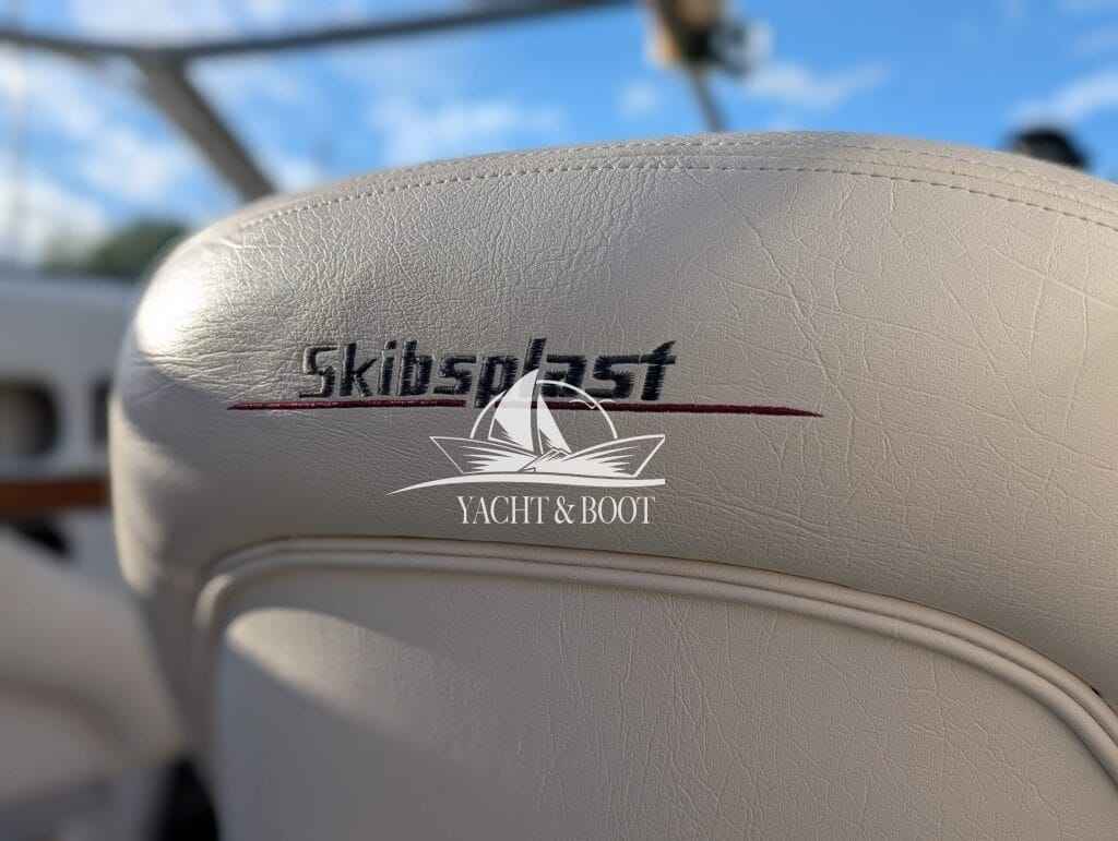 Motorboot Skibsplast 660