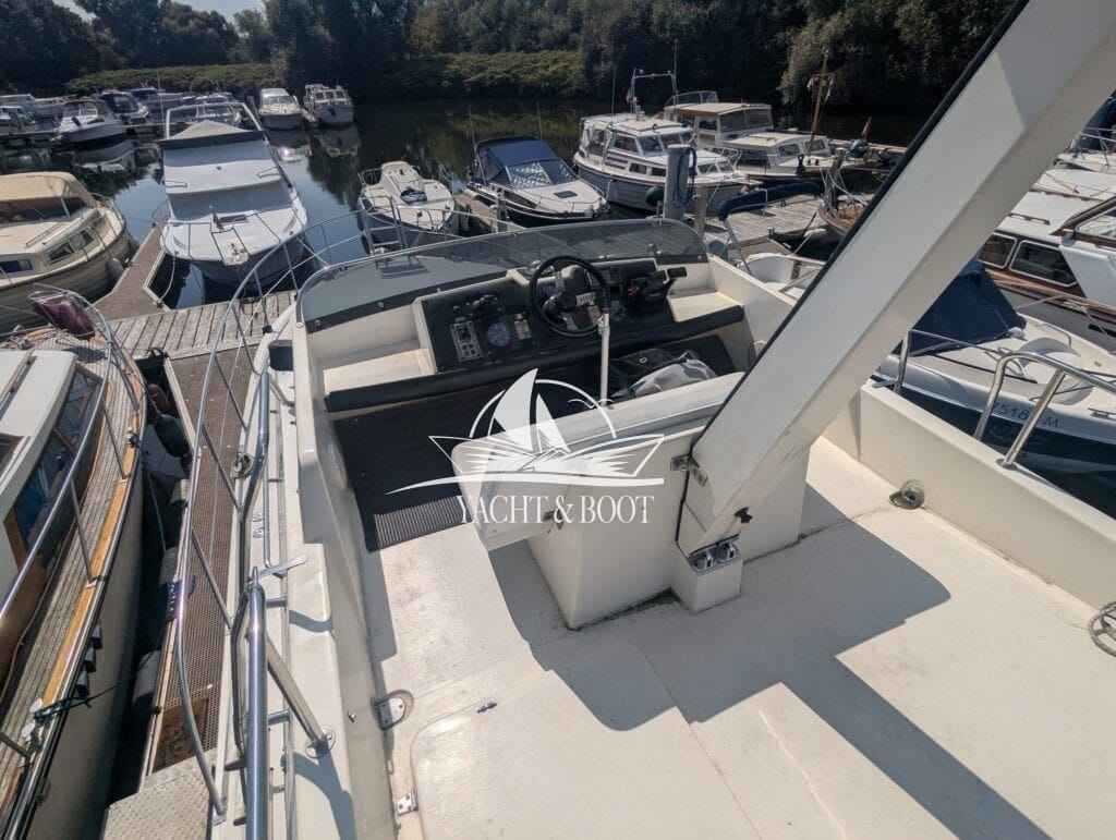 Motorboot Birchwood T.S. 33