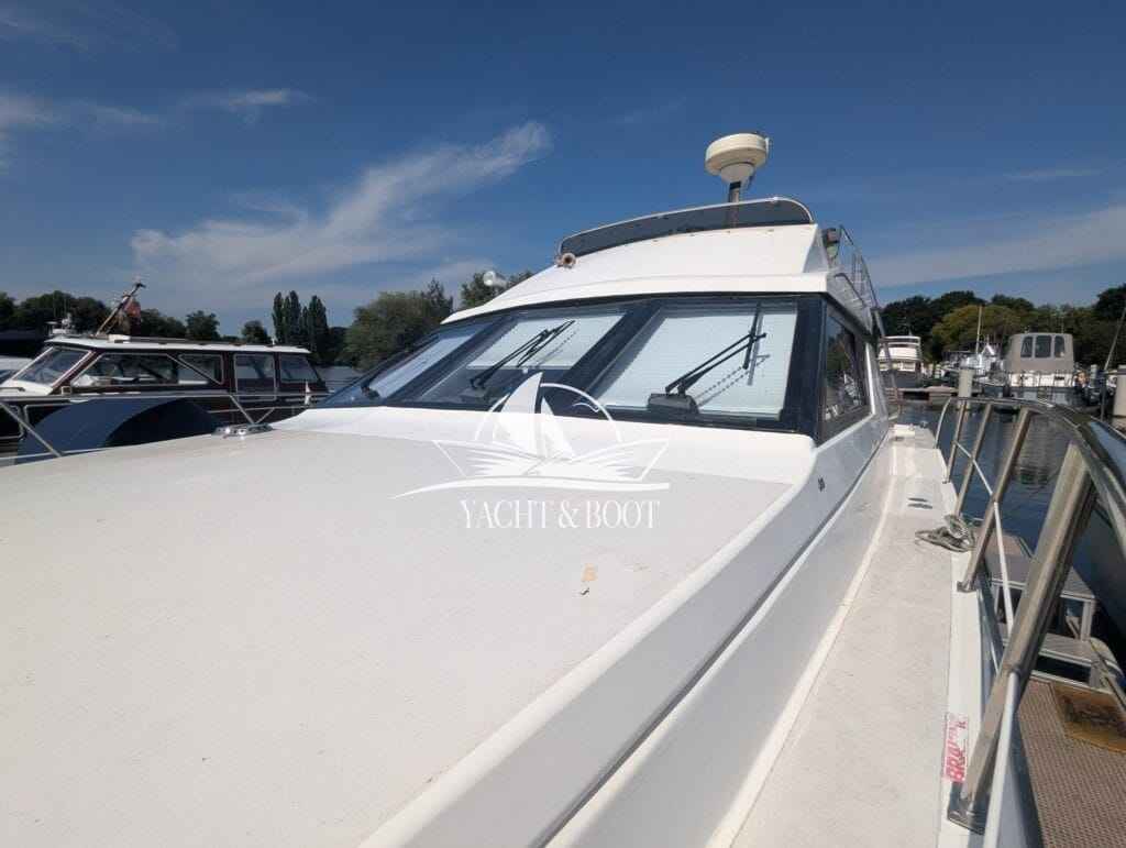 Motorboot Birchwood T.S. 33