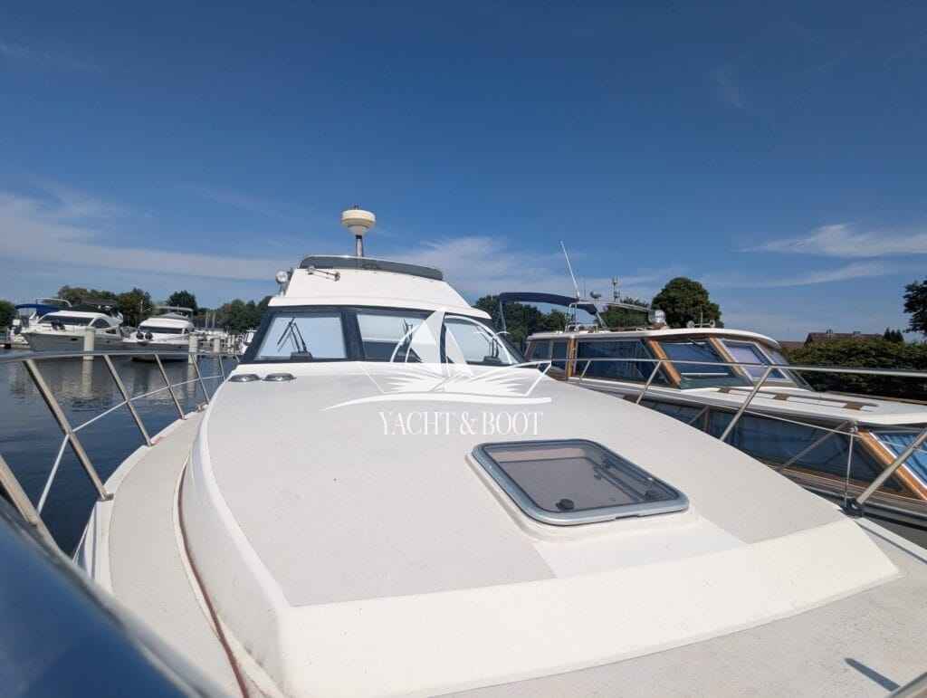 Motorboot Birchwood T.S. 33