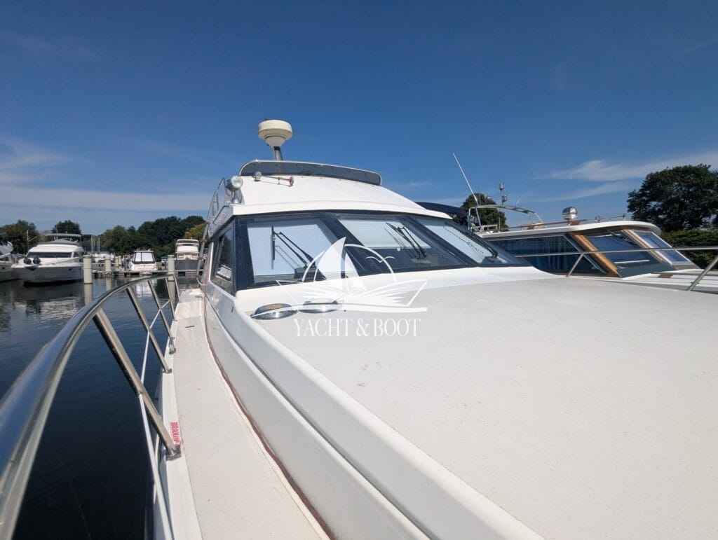 Motorboot Birchwood T.S. 33