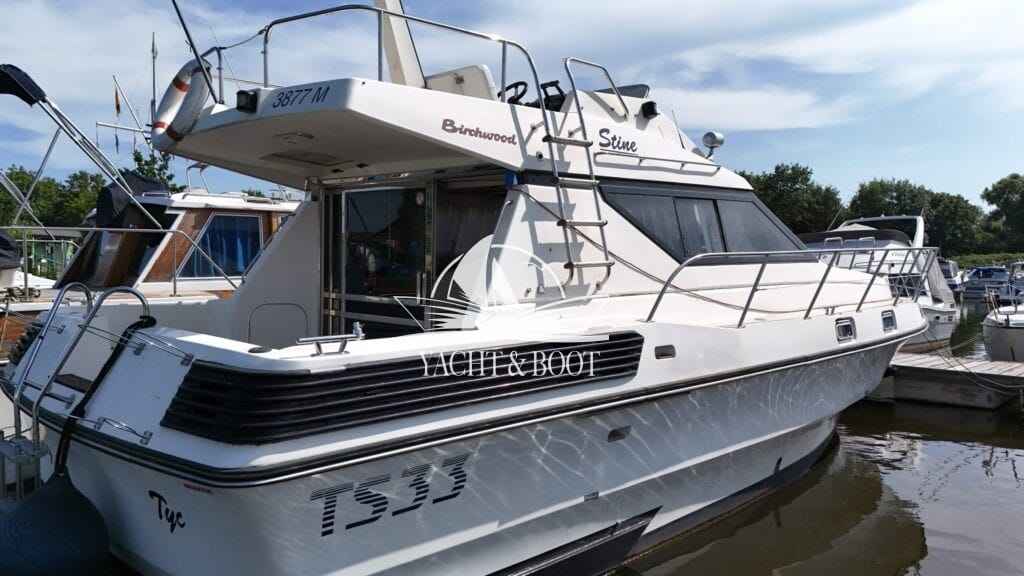 Motorboot Birchwood T.S. 33