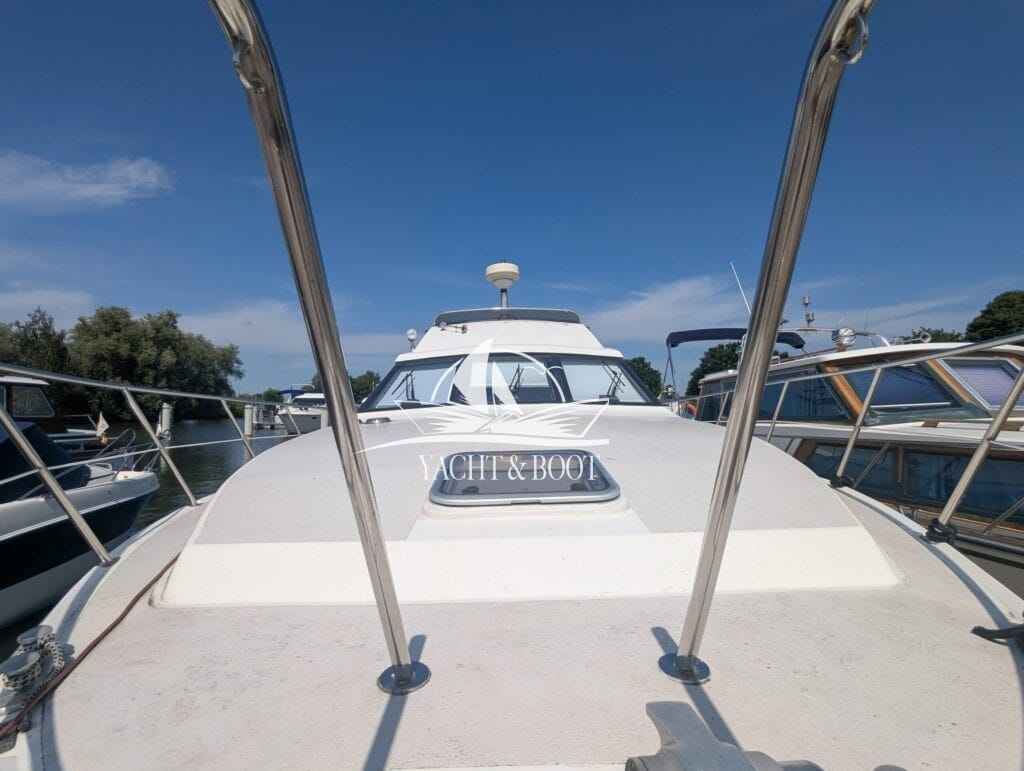 Motorboot Birchwood T.S. 33