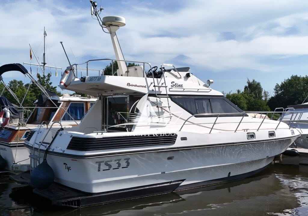 Motorboot Birchwood T.S. 33