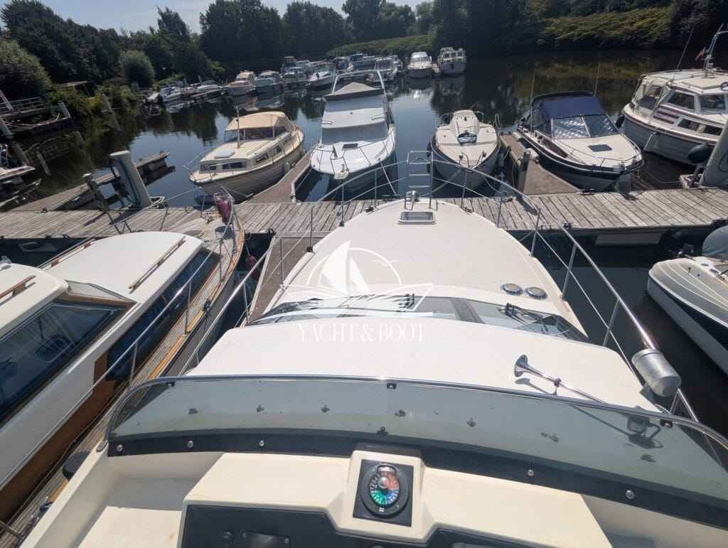 Motorboot Birchwood T.S. 33