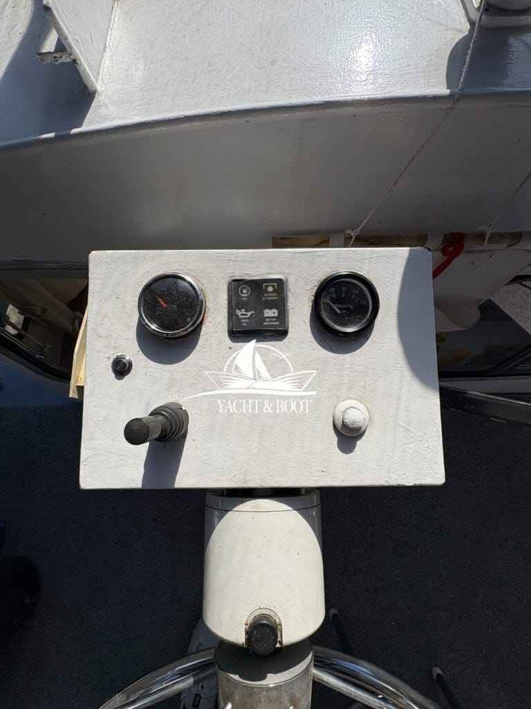 Motorboot Jonker Paans Amuletvlet 975