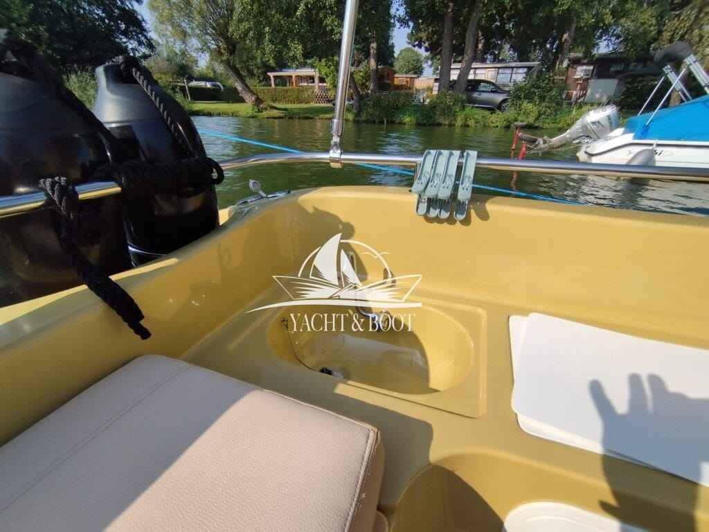 Motorboot Atlantic Marine Suncruiser 650