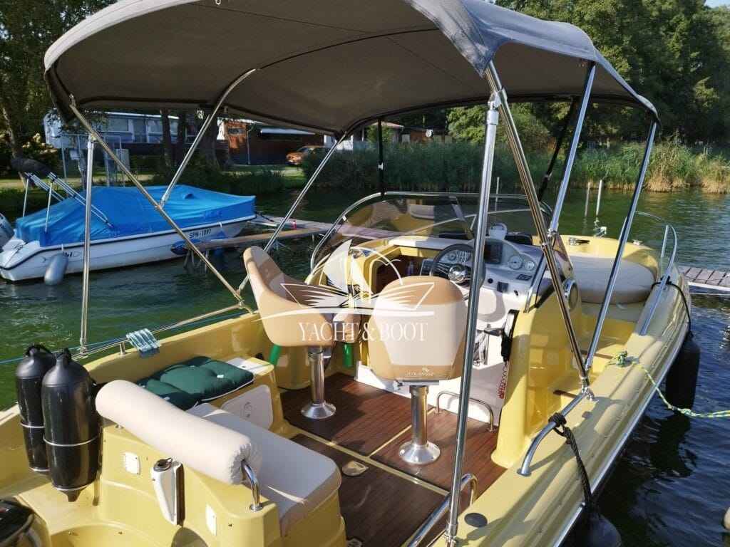 Motorboot Atlantic Marine Suncruiser 650