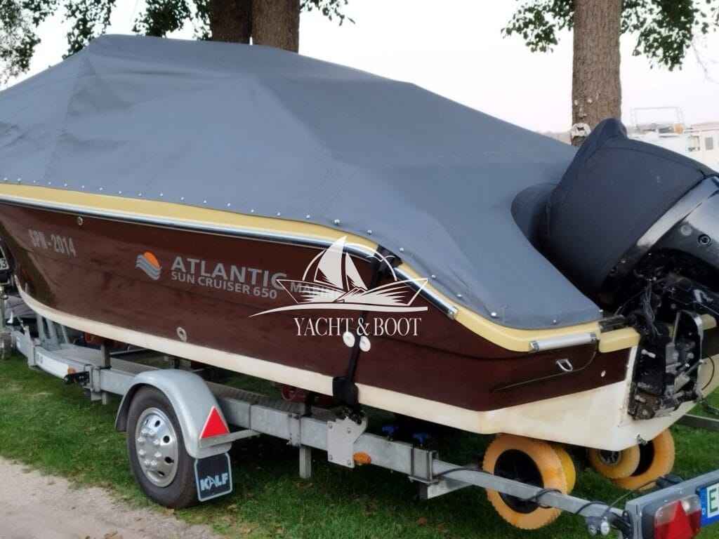 Motorboot Atlantic Marine Suncruiser 650