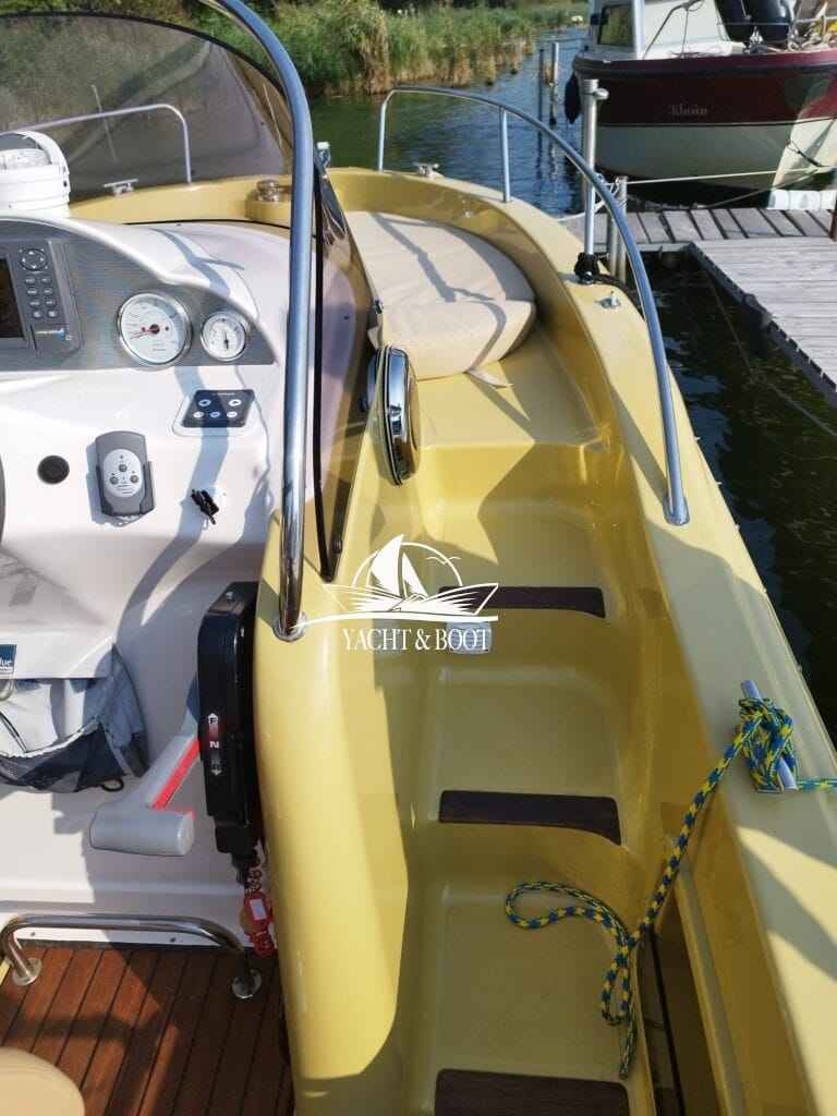 Motorboot Atlantic Marine Suncruiser 650