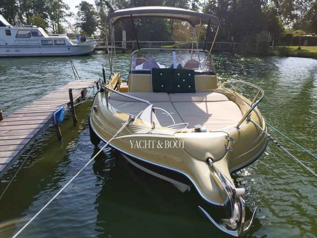 Motorboot Atlantic Marine Suncruiser 650