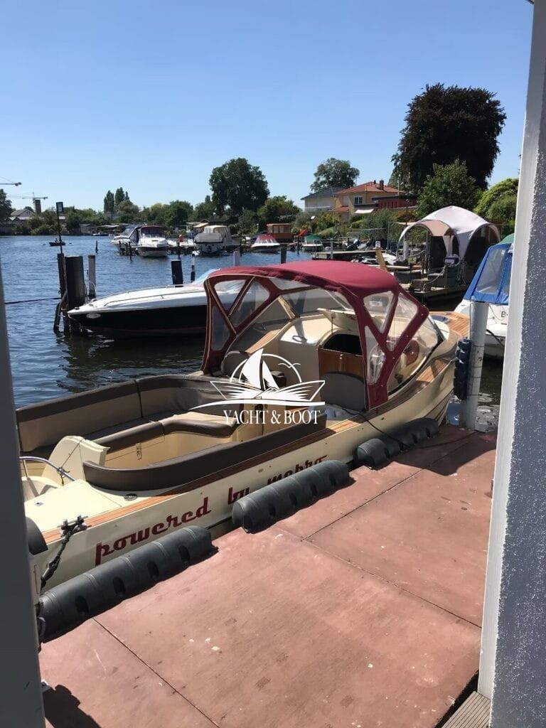 Motorboot Oud Huijzer 700 Cabine