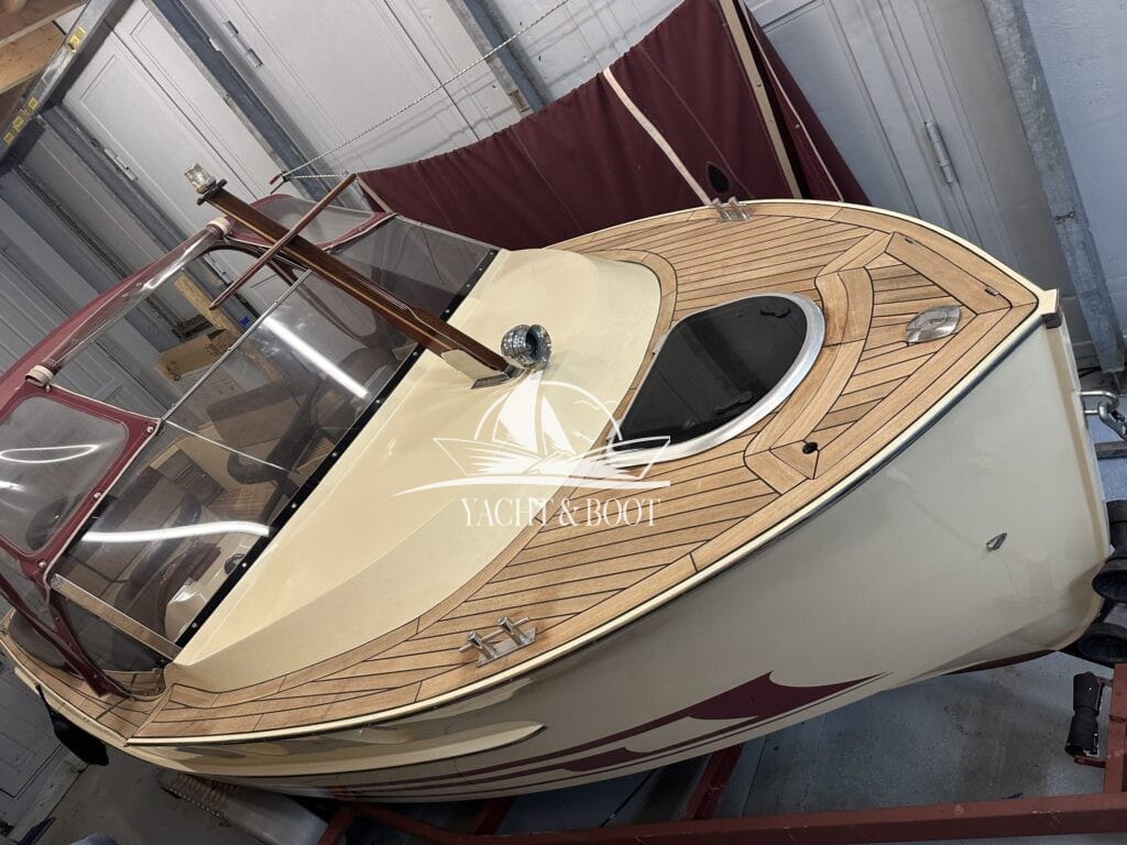 Motorboot Oud Huijzer 700 Cabine