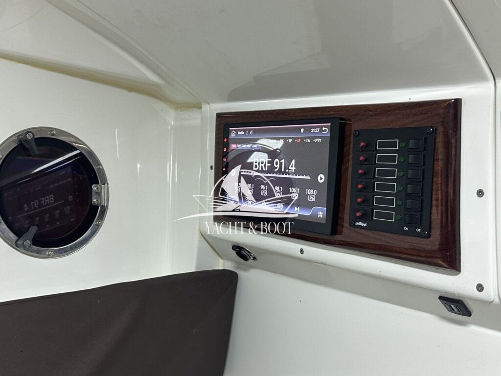 Motorboot Oud Huijzer 700 Cabine