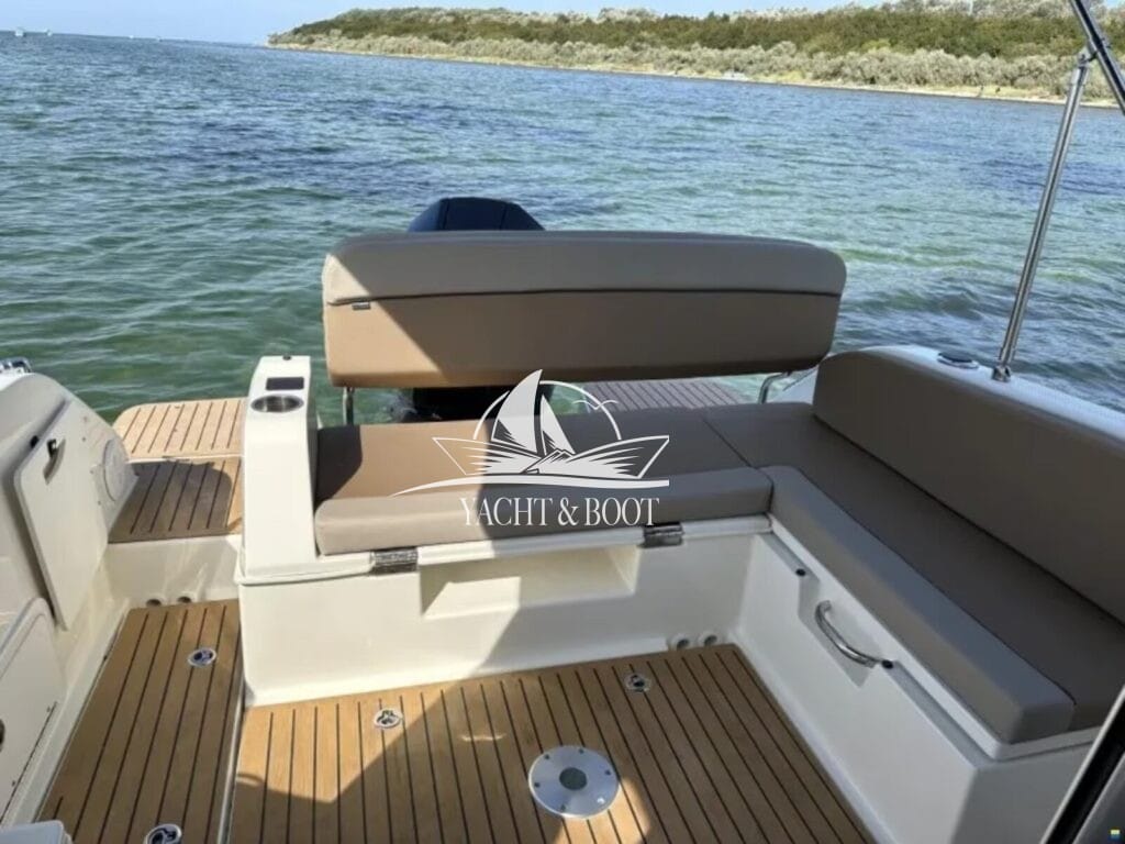 Motorboot Quicksilver ACTIV 675 WEEKEND