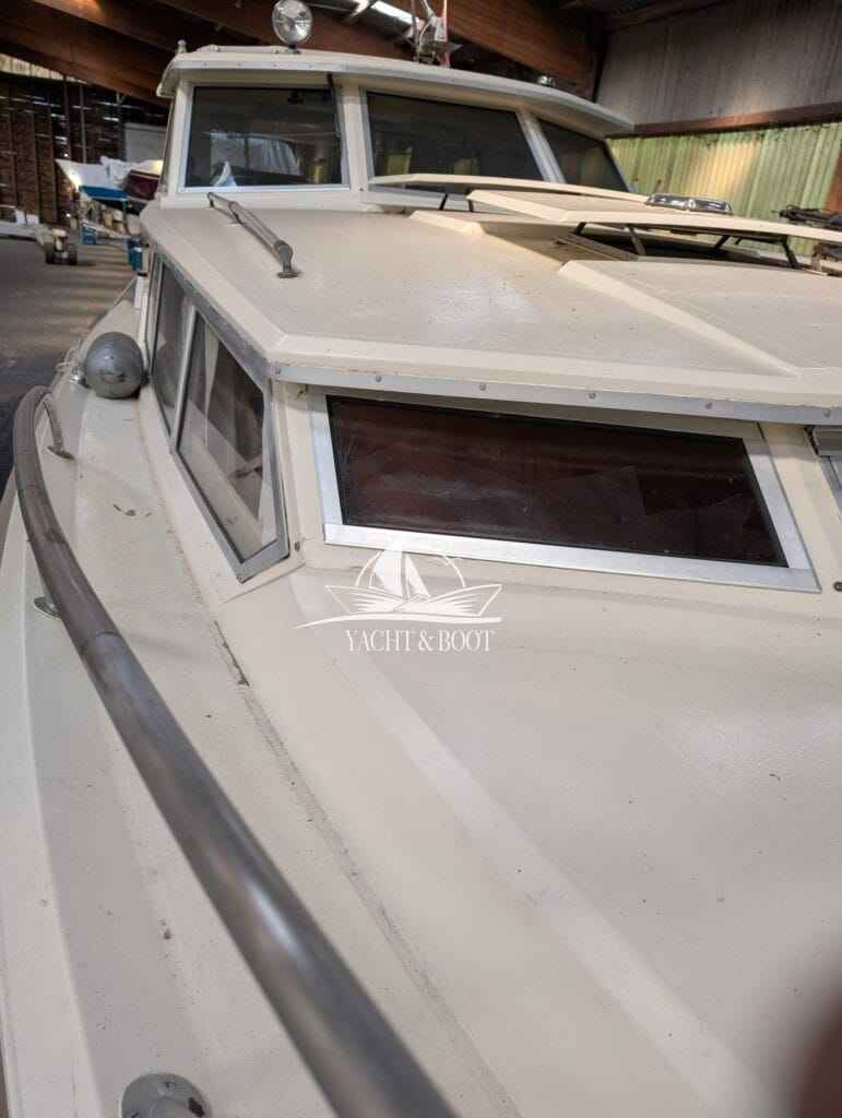 Motorboot Fjord 30 Cabin