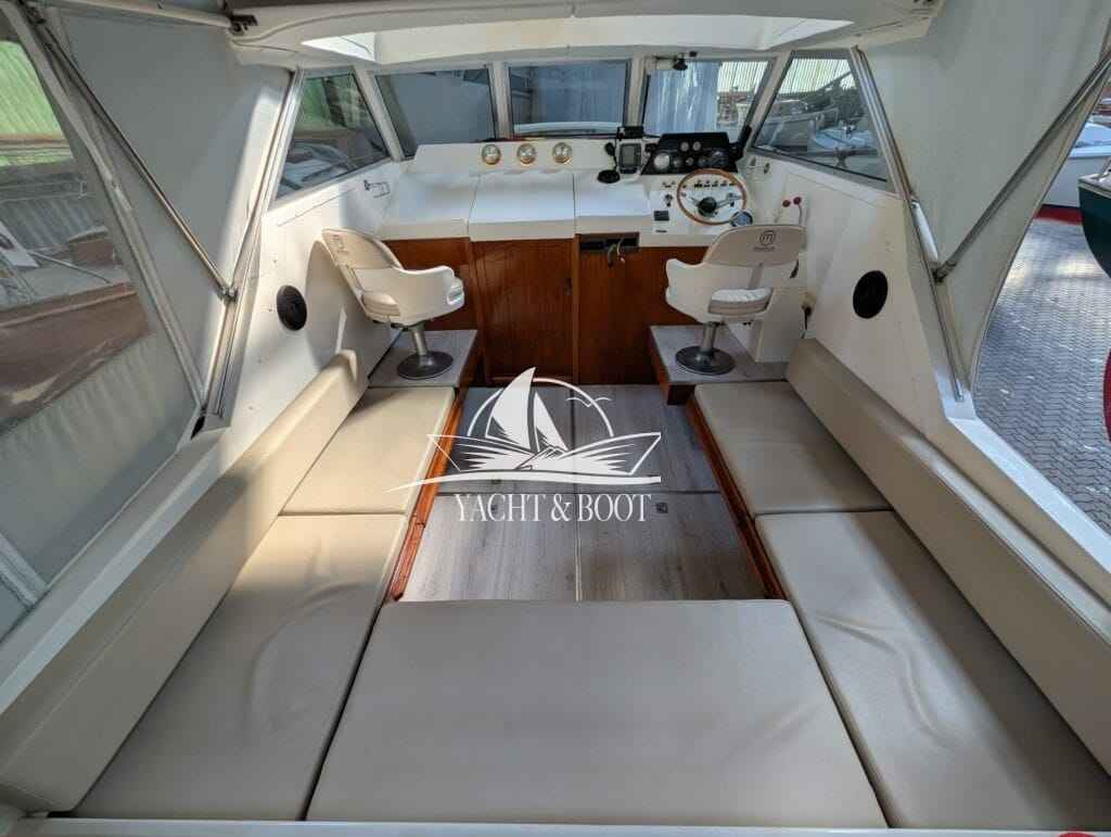Motorboot Fjord 30 Cabin