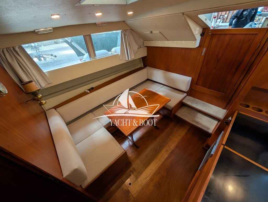 Motorboot Fjord 30 Cabin