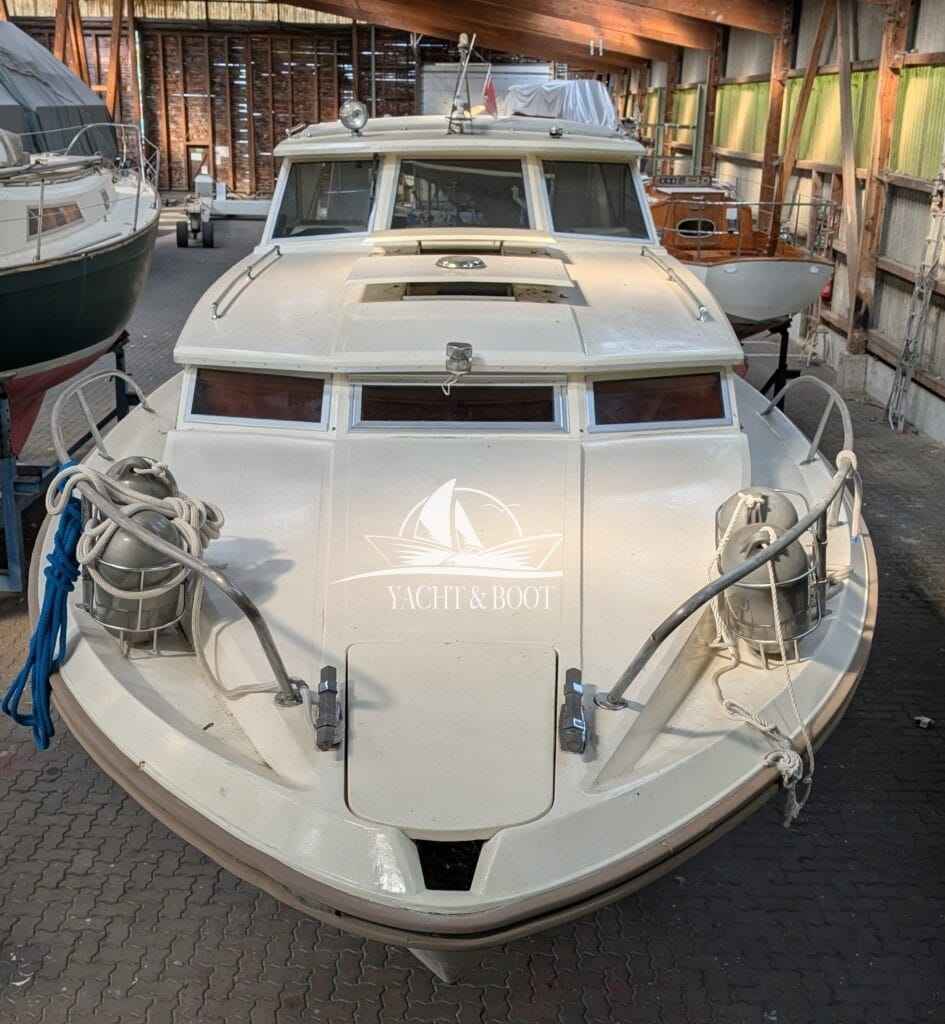 Motorboot Fjord 30 Cabin