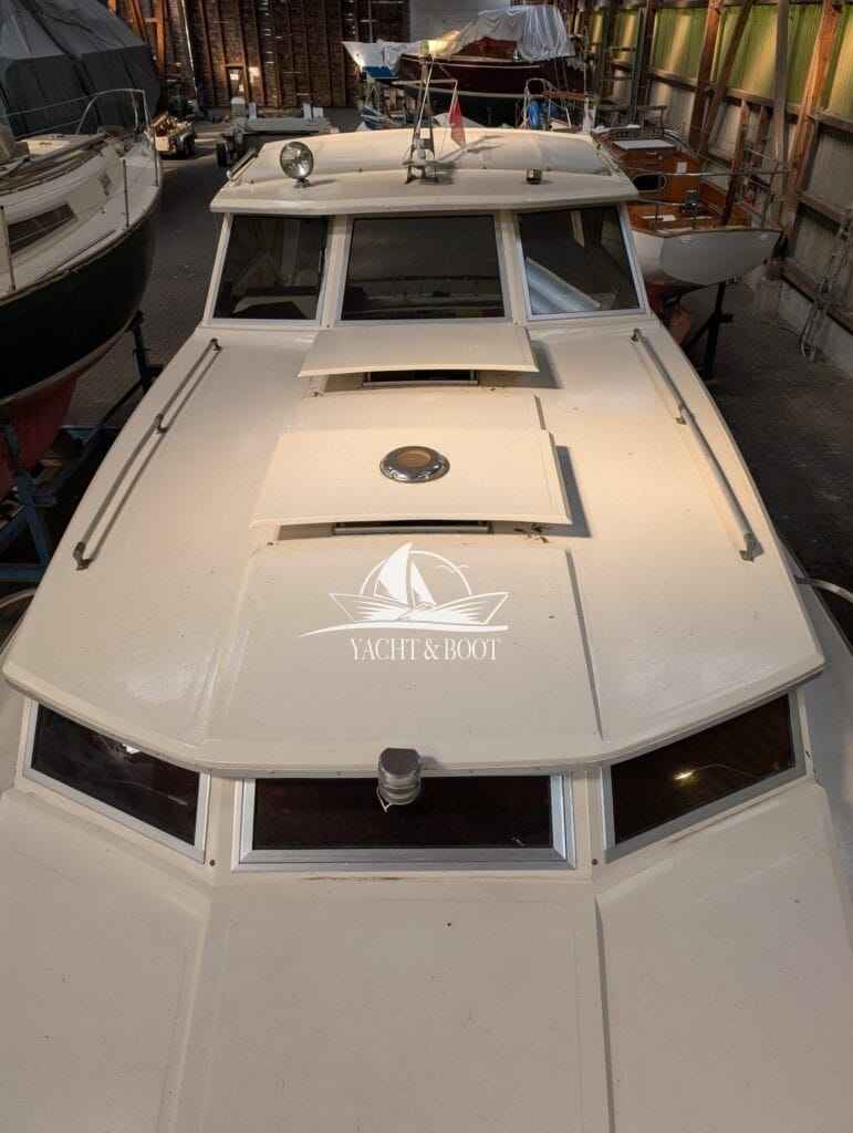 Motorboot Fjord 30 Cabin