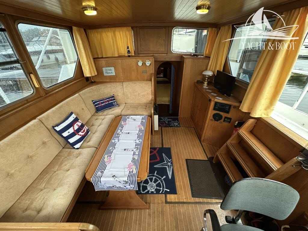 Motorboot Veha 40 AK