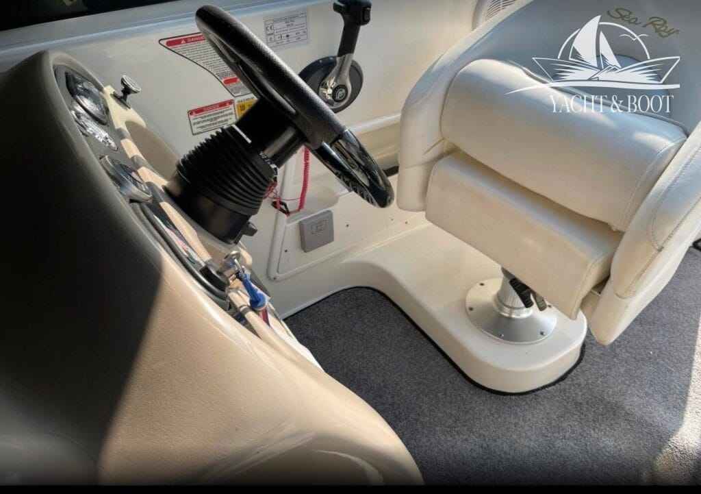 Motorboot Sea Ray 260 Sundancer