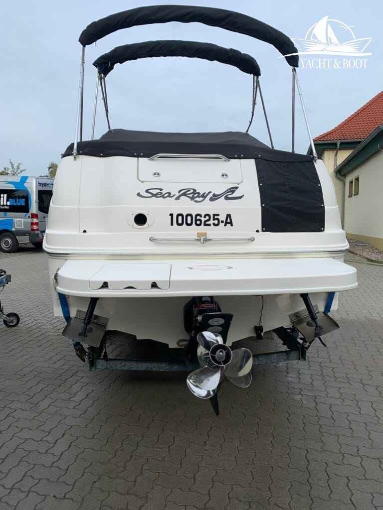 Motorboot Sea Ray 260 Sundancer