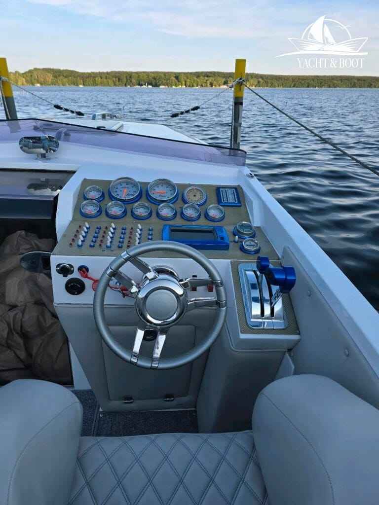 Motorboot Chris Craft Scorpion 260 SL