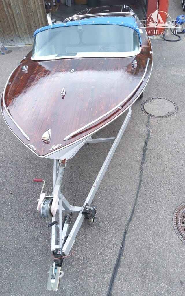 Motorboot Züllig Ascona