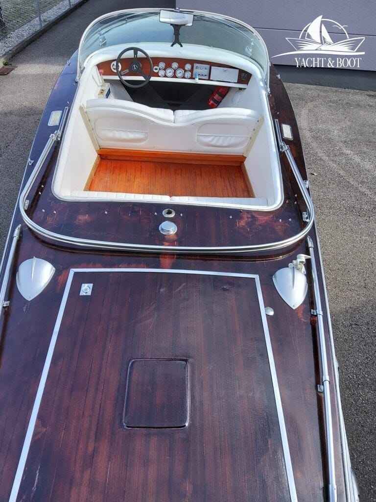 Motorboot Züllig Ascona