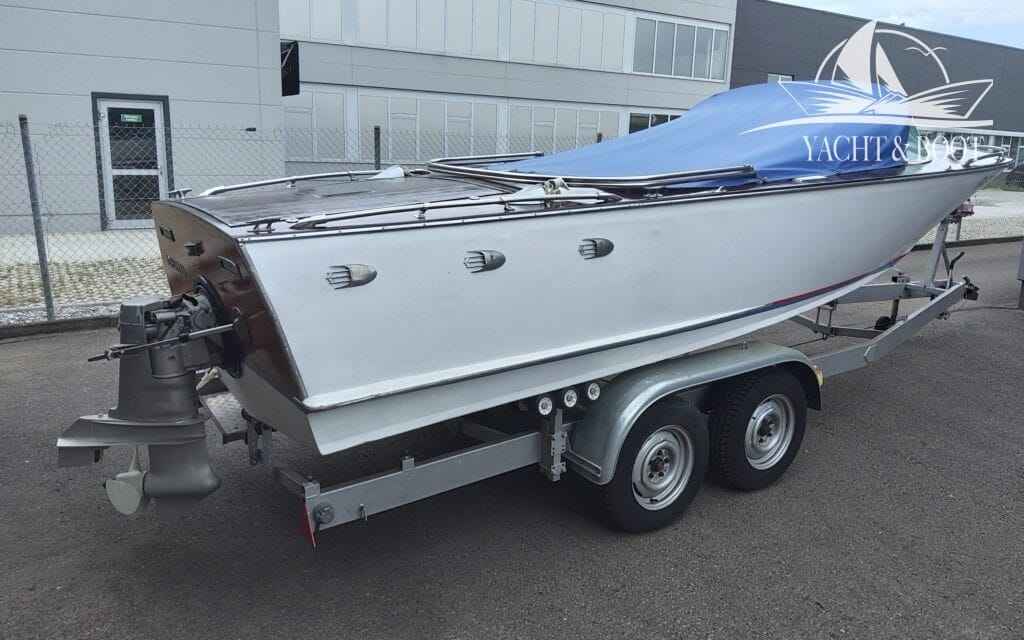 Motorboot Züllig Ascona