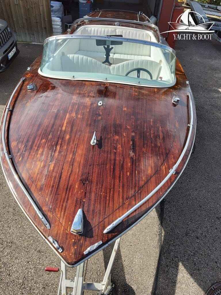 Motorboot Züllig Ascona