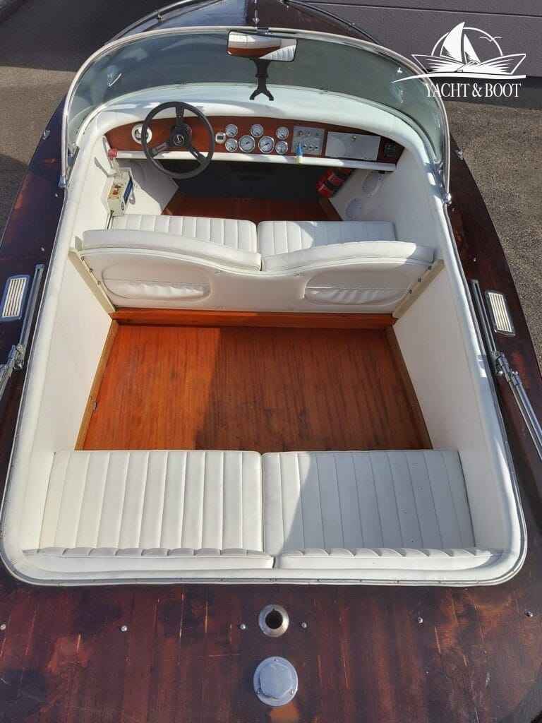 Motorboot Züllig Ascona