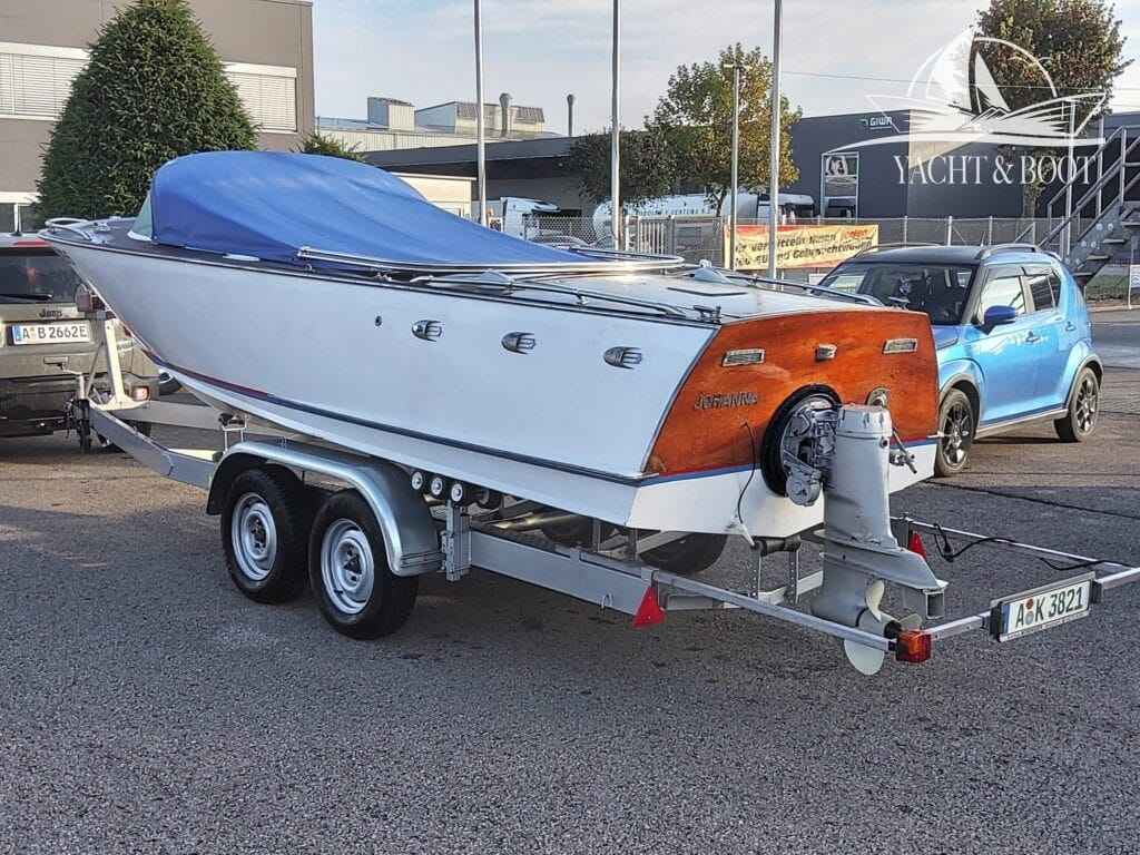 Motorboot Züllig Ascona