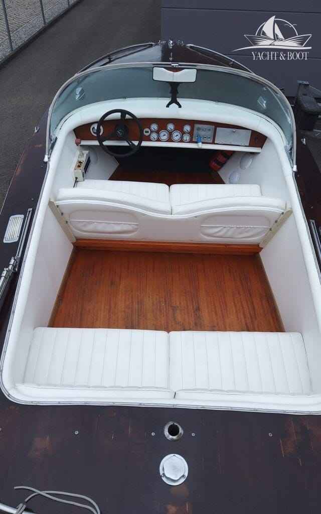 Motorboot Züllig Ascona