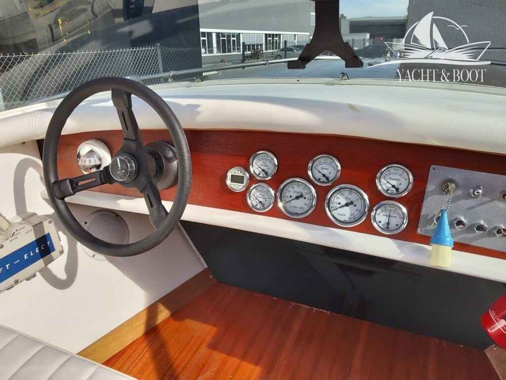 Motorboot Züllig Ascona