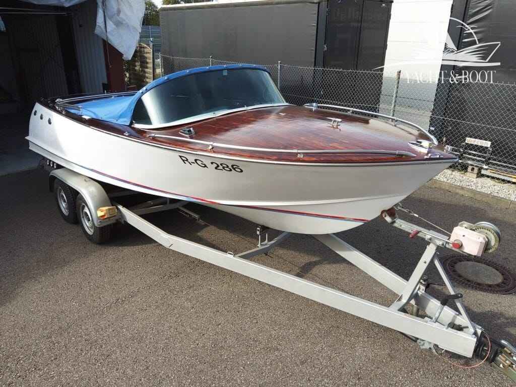 Motorboot Züllig Ascona