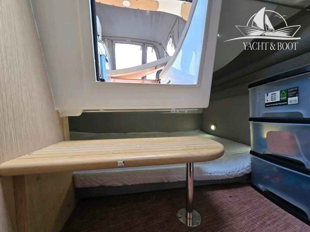 Motorboot Saver 750 Cabin