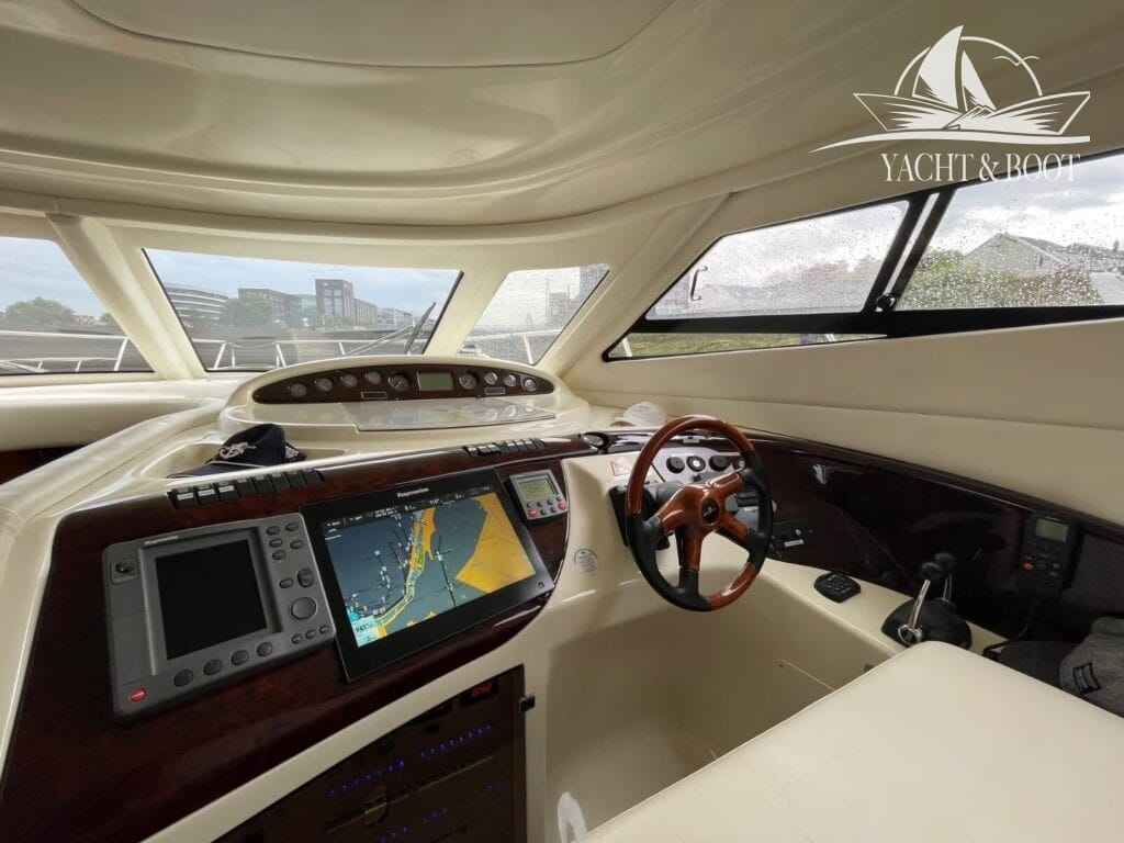Motorboot Cranchi Atlantique 48