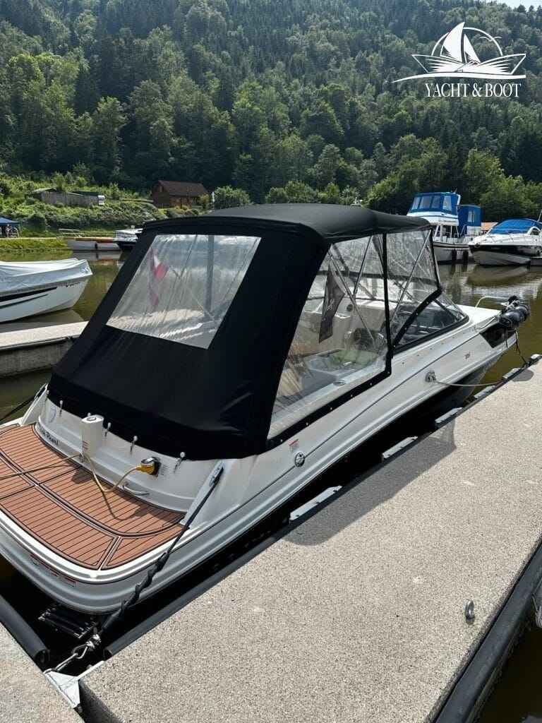 Motorboot Bayliner VR6 C