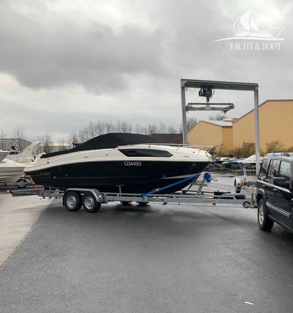 Motorboot Bayliner VR6 C
